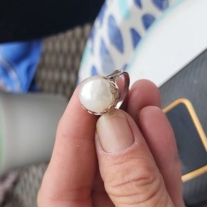 Pearl ring Size 7 12 mm white pearl